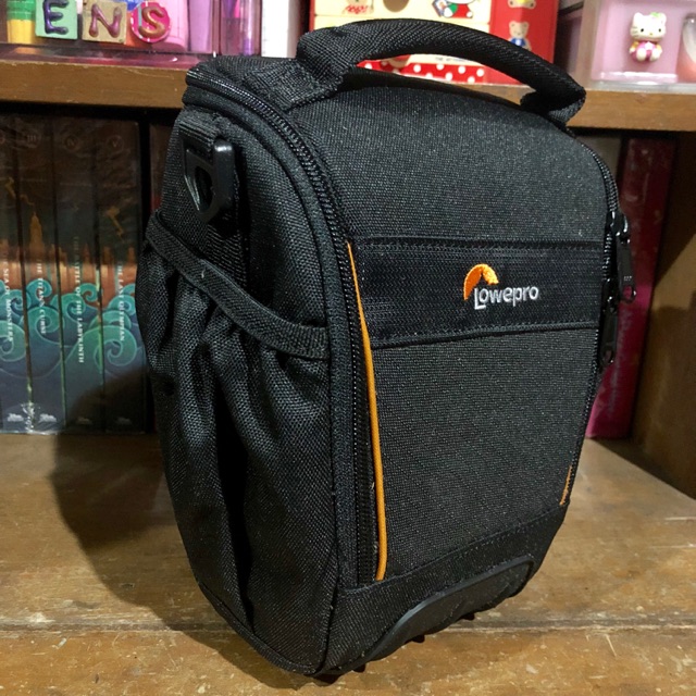 lowepro adventura