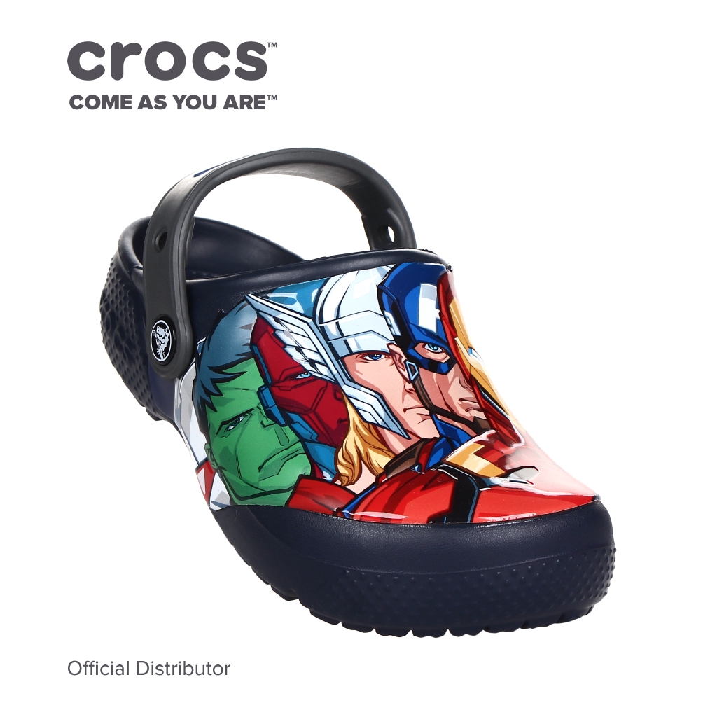 marvel crocs