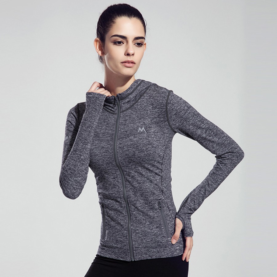 workout jacket with thumb holes