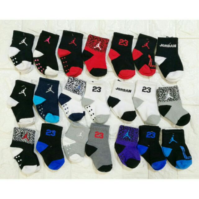 baby jordan socks