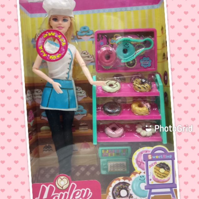 barbie doll w