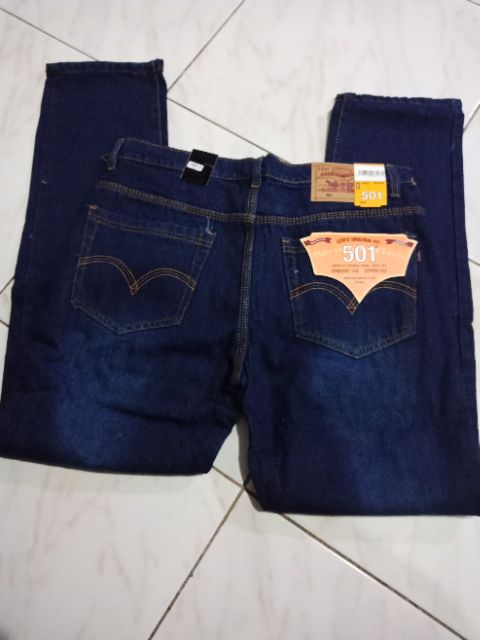 levis 501 zipper fly jeans