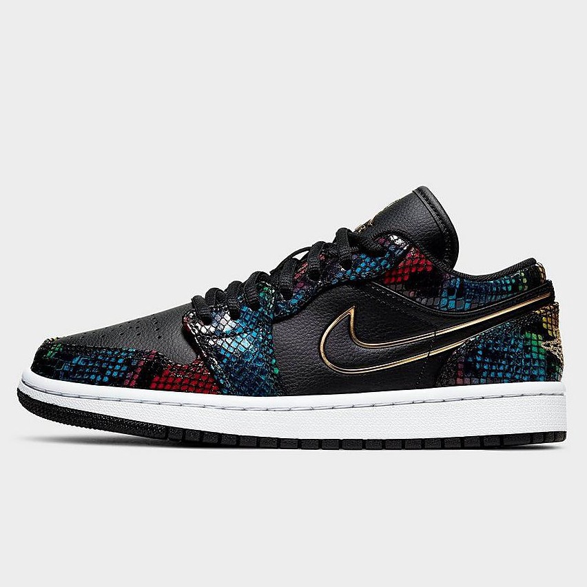 nike air max 720 gold