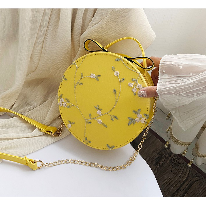 round sling bag