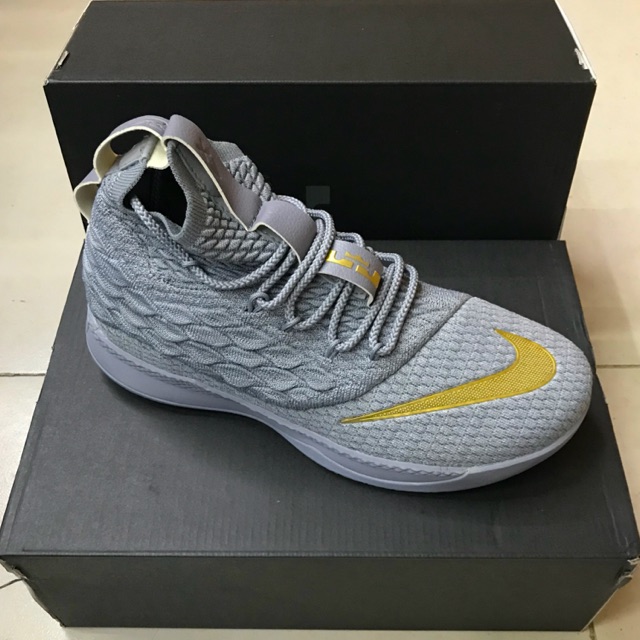 lebron witness 3 gold