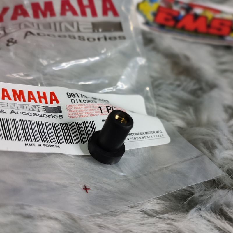 Yamaha Genuine (per piece) Visor Inner Bolt / Windshield Rubber Nut AEROX NMAX Shopee Philippines