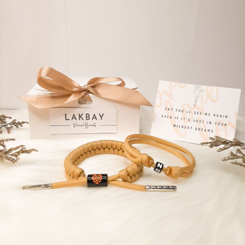 LAKBAY Paracord Bracelet Gift Set B
