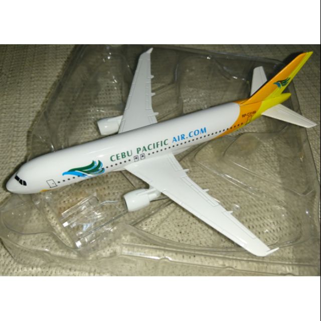 cebu pacific diecast plane