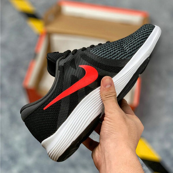 Inferir Egomanía pirámide Original Nike Revolution 4 Running Shoes | Shopee Philippines