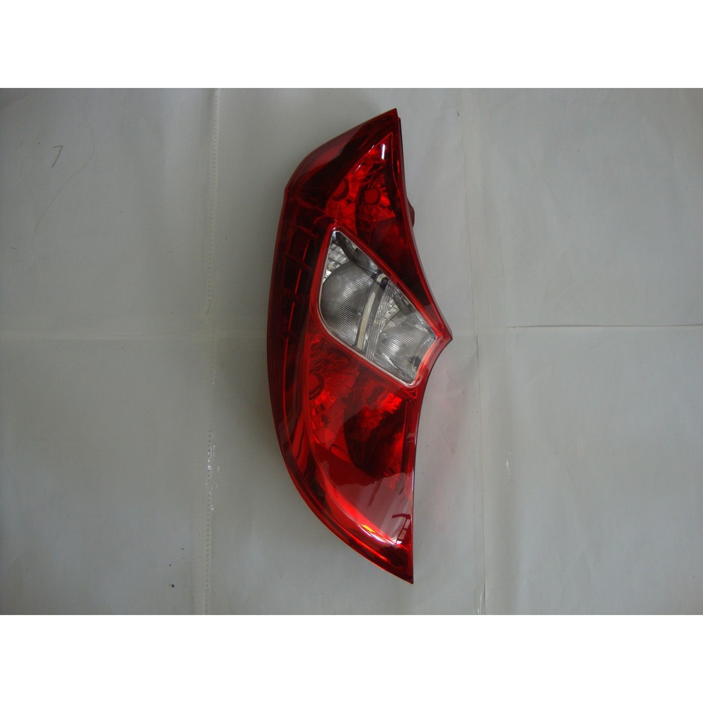 Driver side (Left Side) Tail light Tail lamp Hyundai EON 2014 2017