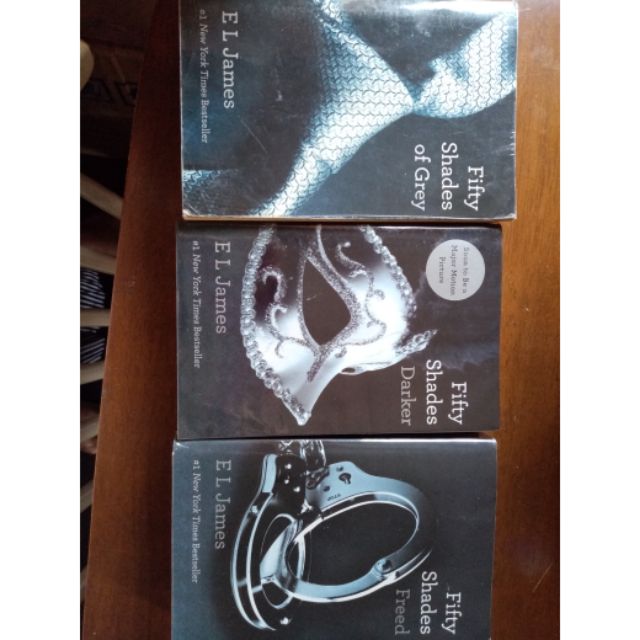 Preloved Fifty Shades Trilogy Set Shopee Philippines 