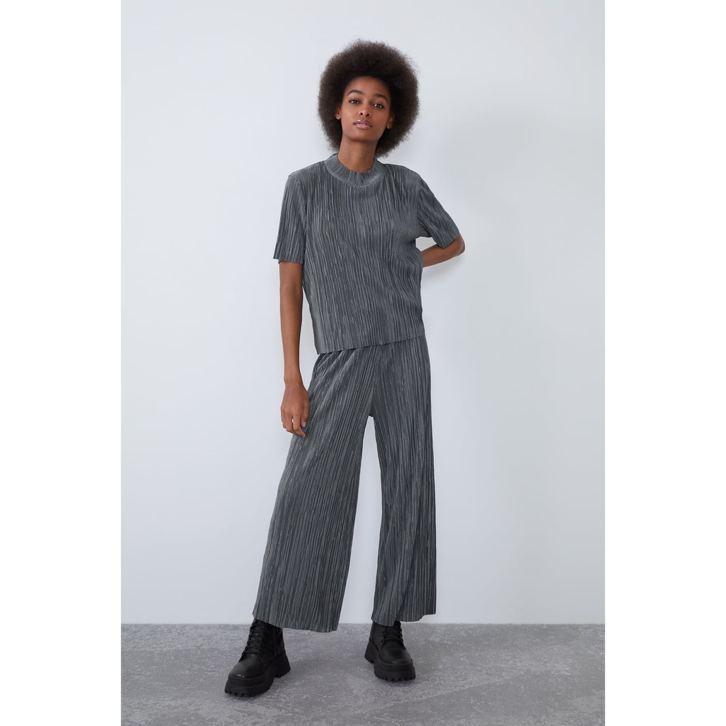 zara pleated trousers