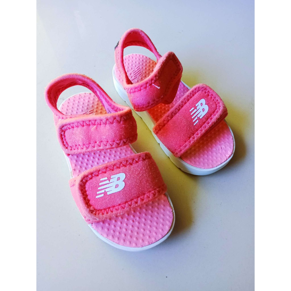 new balance girls size 2
