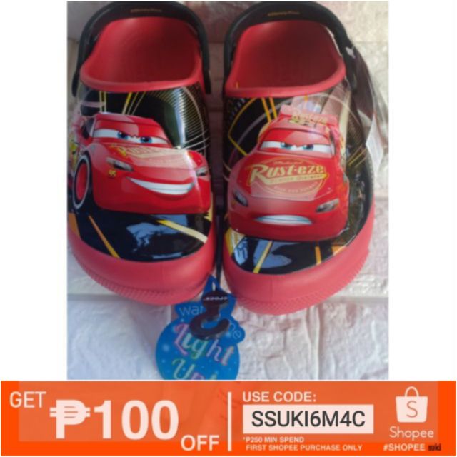 lightning mcqueen crocs with wheels