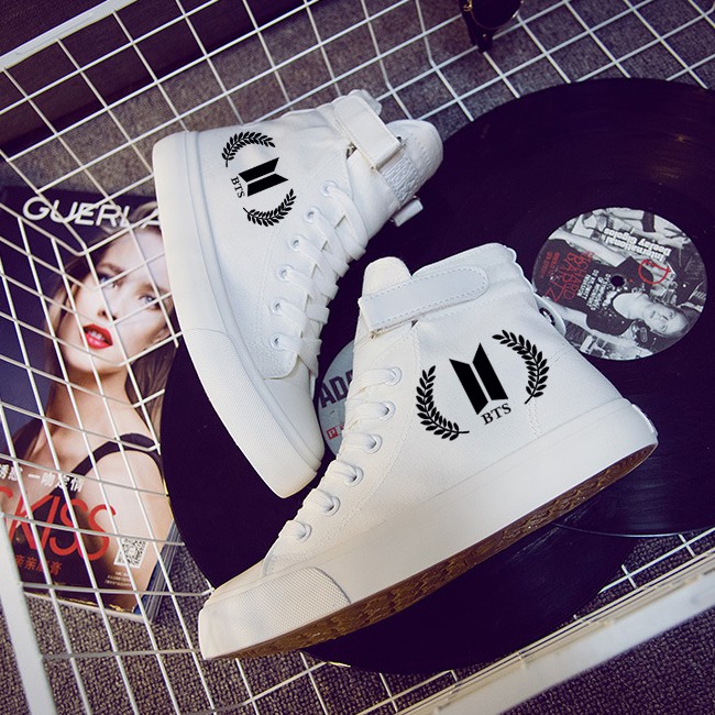 Hosston Kpop BTS Sneakers Canvas Shoes Black Fashion Bangtan Boys Hiphop Style Canvas Shoes Men and Women Size Fan Support for Army 