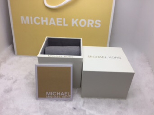 Michael Kors Box complete | Shopee Philippines