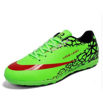 leoci football boots