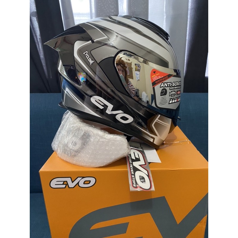 Evo Helmet Gt Pro Cyclone White Shopee Philippines