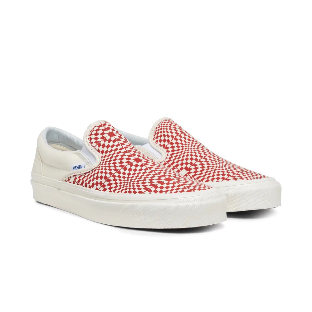 vans warped check slip on