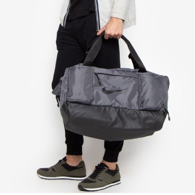 nike speed duffel