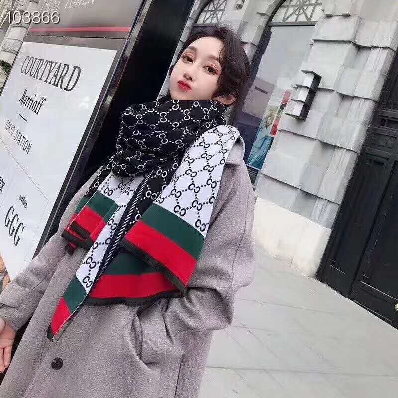 pashmina gucci