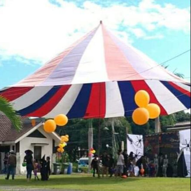 giant umbrella