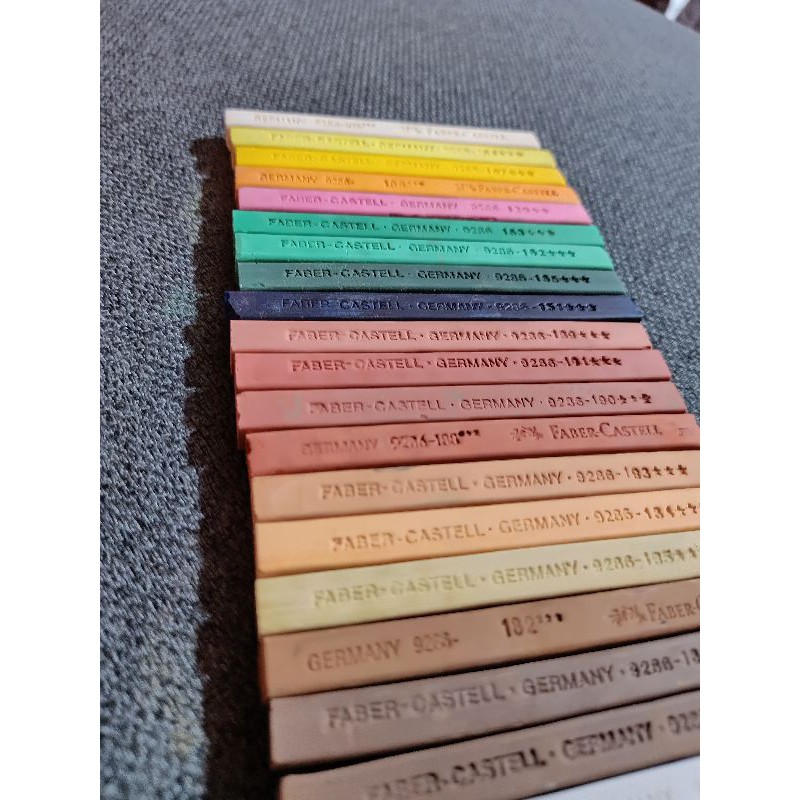 polychromos pastel