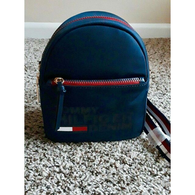 womens tommy hilfiger backpack