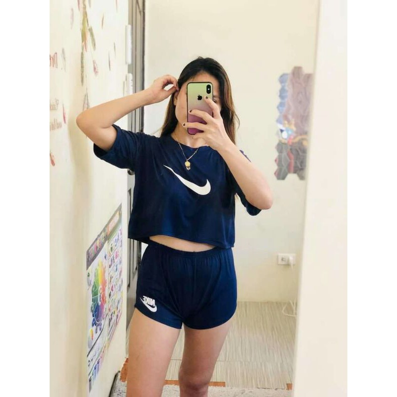 nike terno crop top