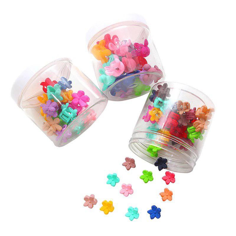 plastic flower hair clips