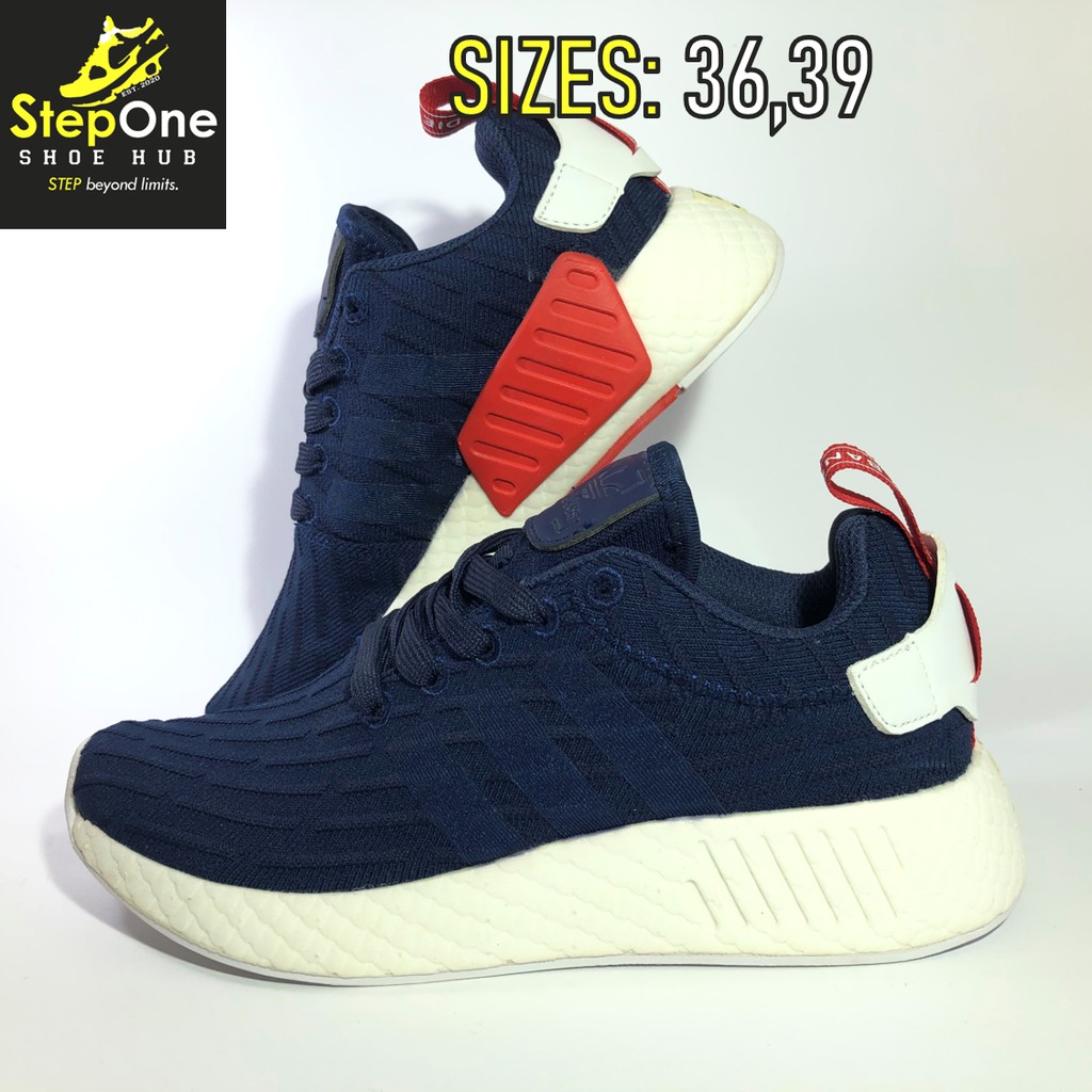 nmd r2 navy blue