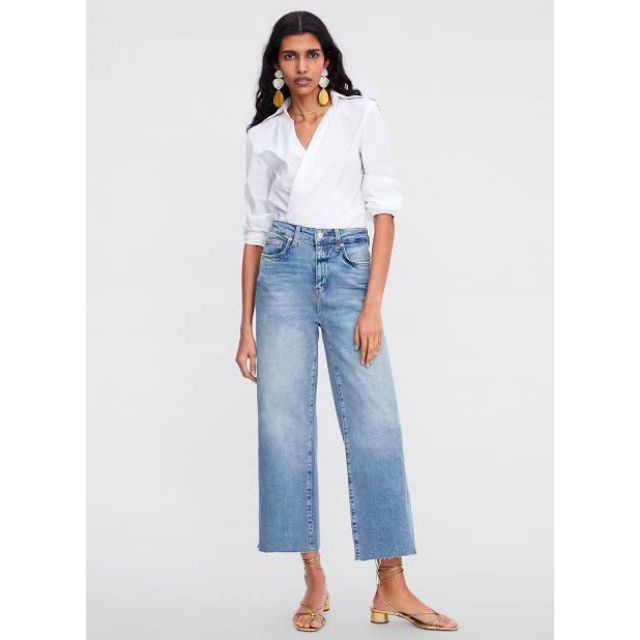 Zara Culottes / Wide Leg Cropped Jeans 