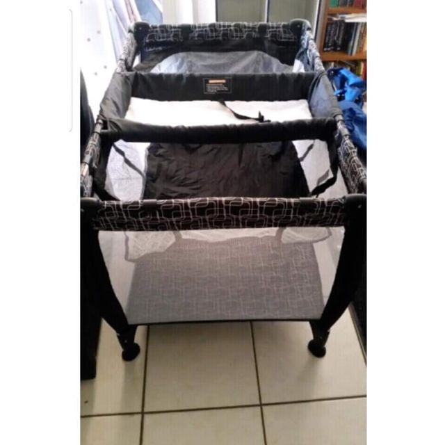 cot crib