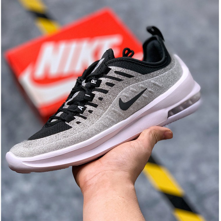 nike 200 euro