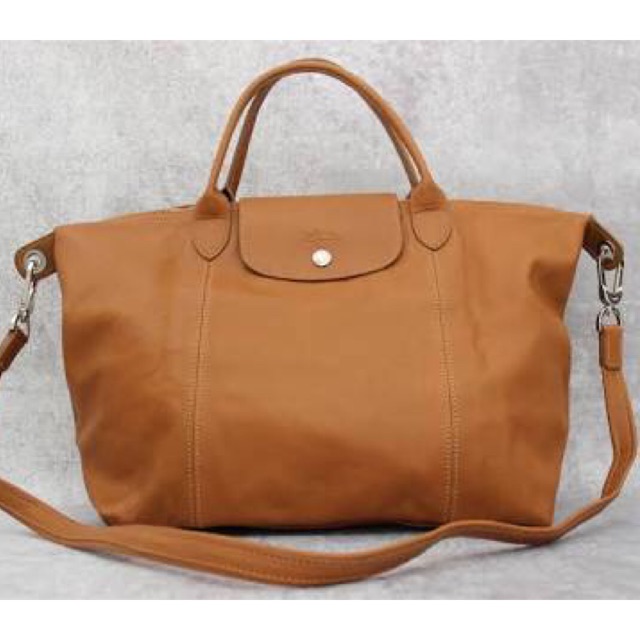 longchamp tan color