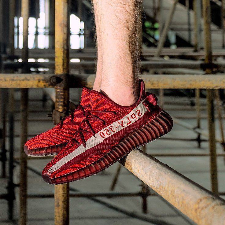 red zebra yeezy 350