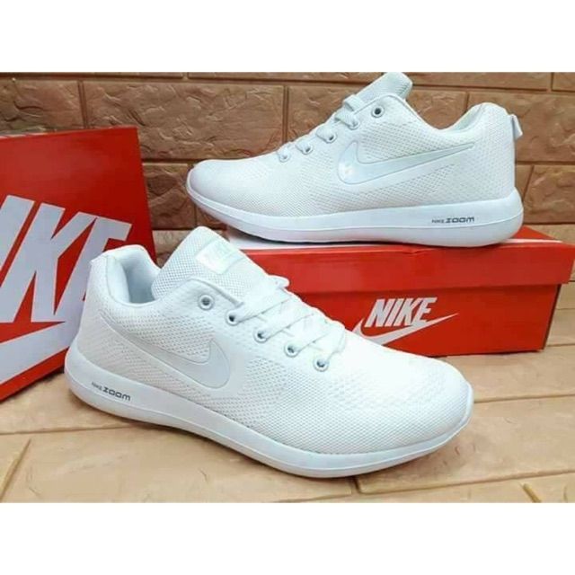 nike zoom in white