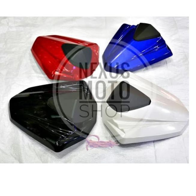 r15 v2 seat cover