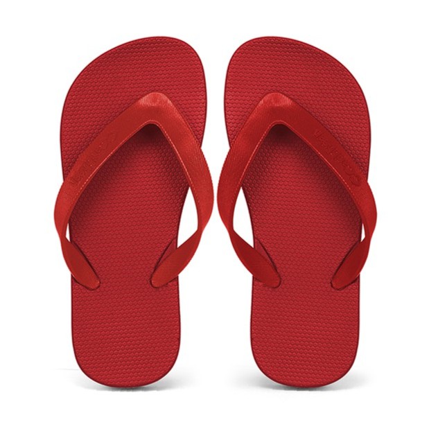 boys red flip flops