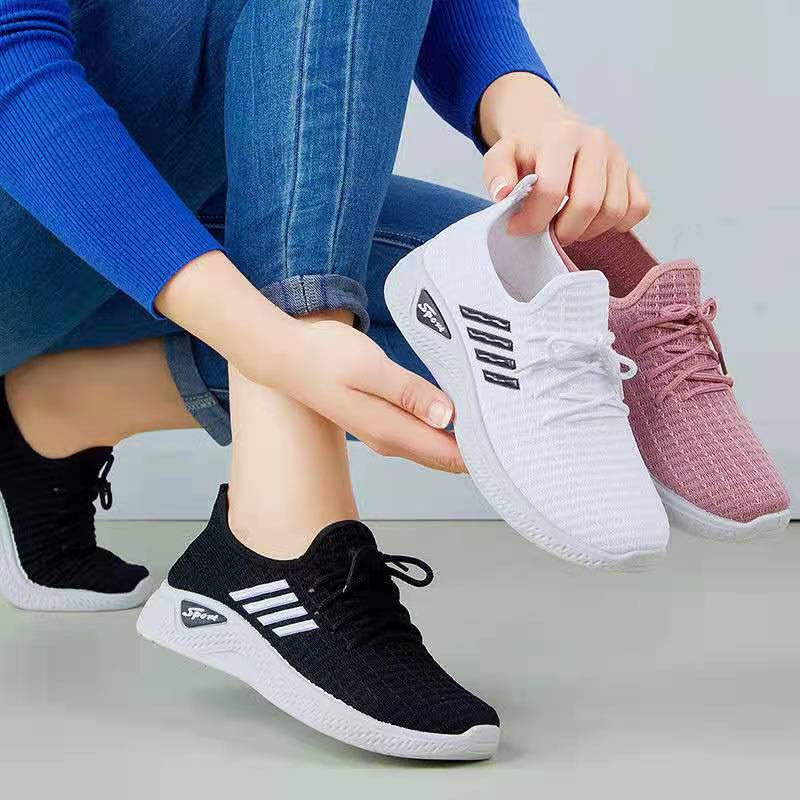 rubber sports shoes