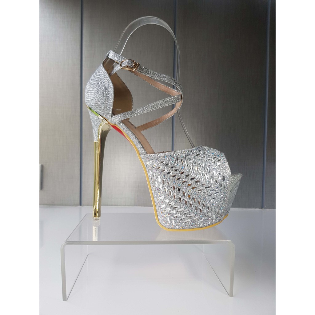 venus silver heels