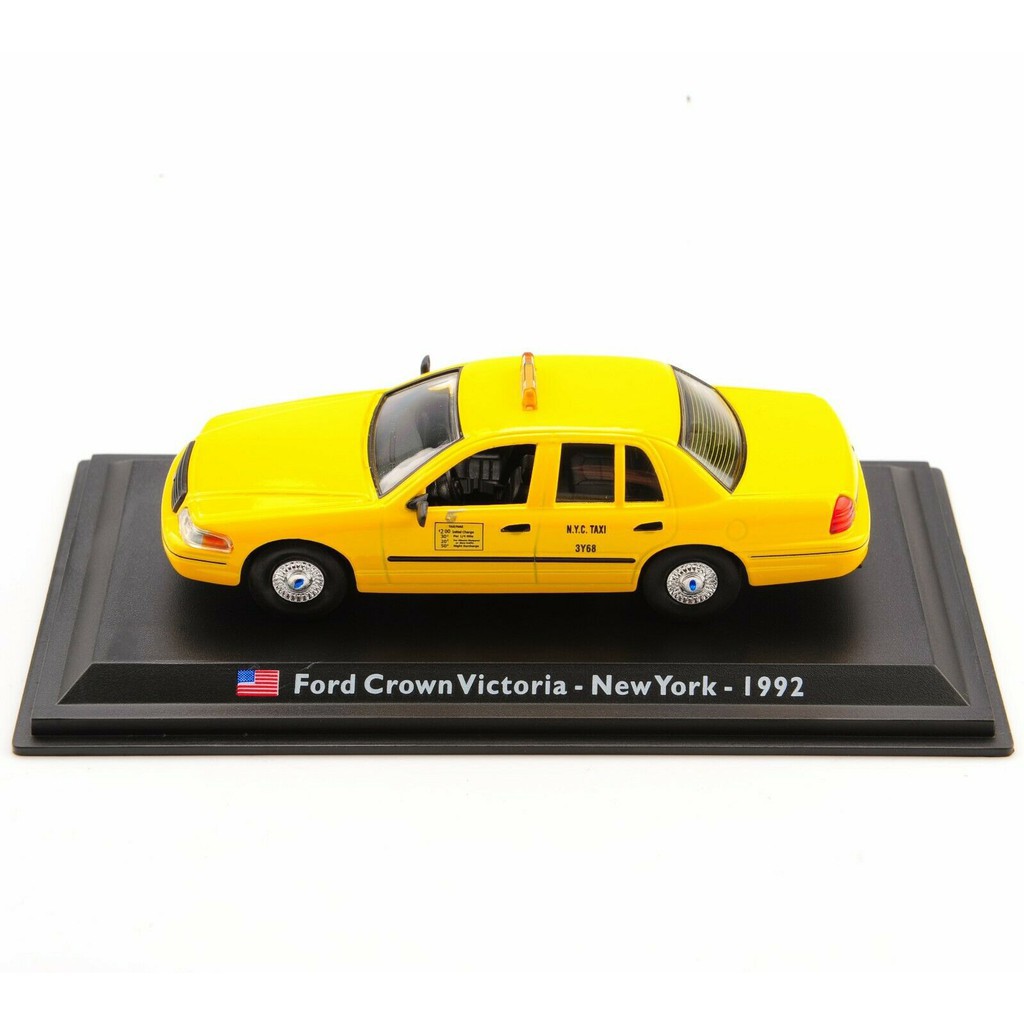 ford crown victoria diecast