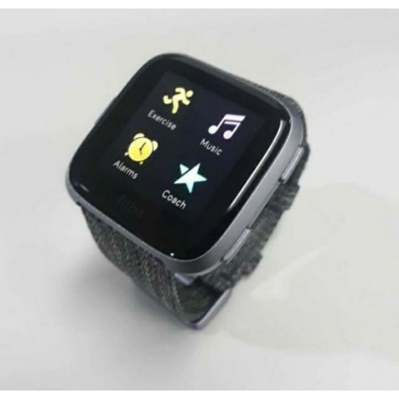 fitbit versa one size