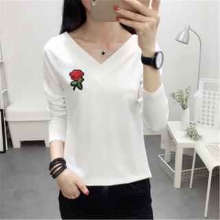 Woman Blouse Trend T shirt Plus Size Rose Embroidery V  