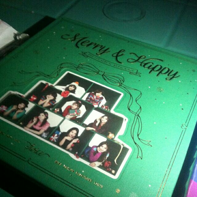 TWICE MERRY & HAPPY ALBUM | Shopee Philippines