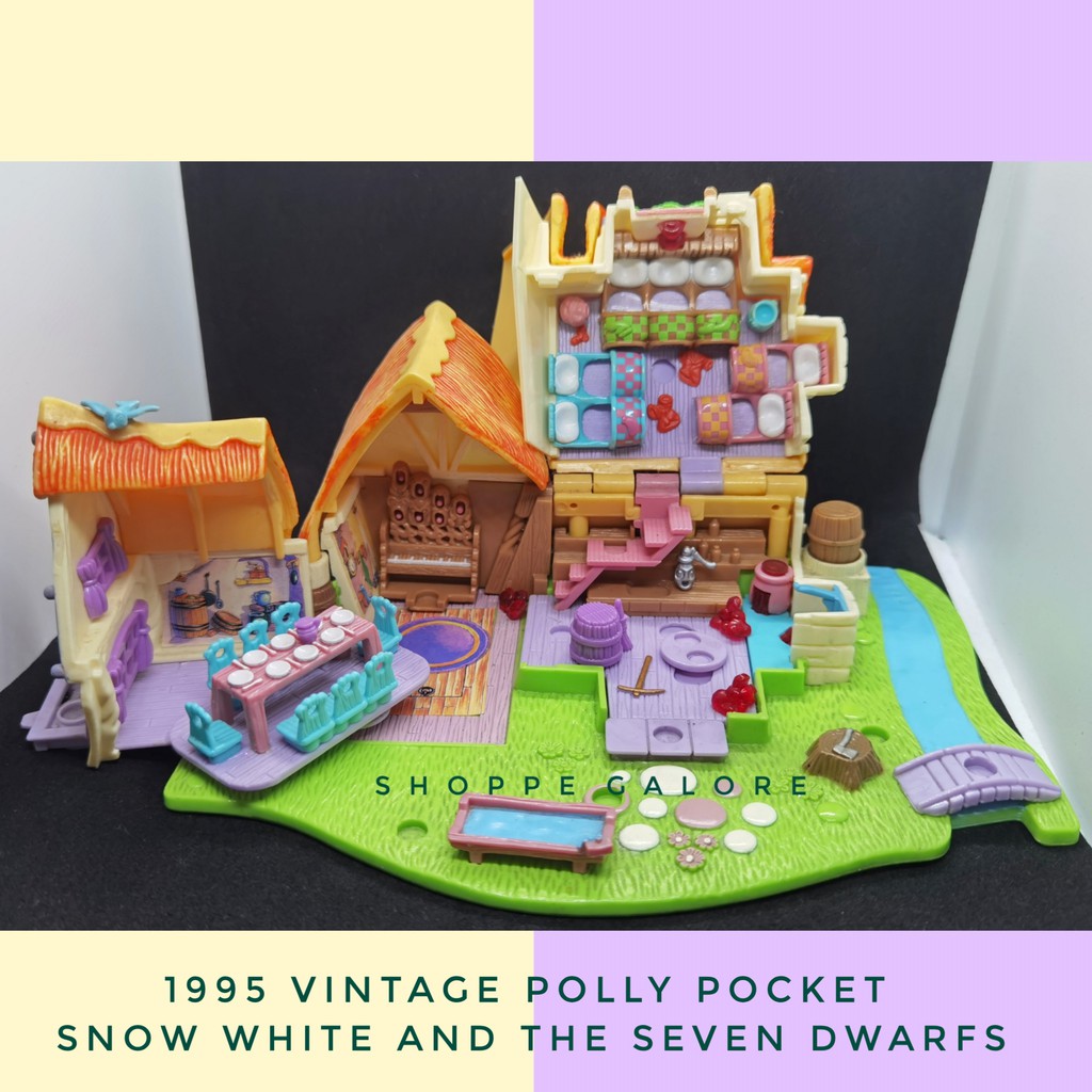 snow white polly pocket set