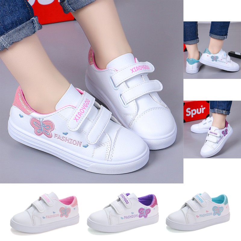 girls white sport shoes