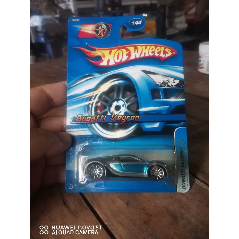 hot wheels bugatti veyron