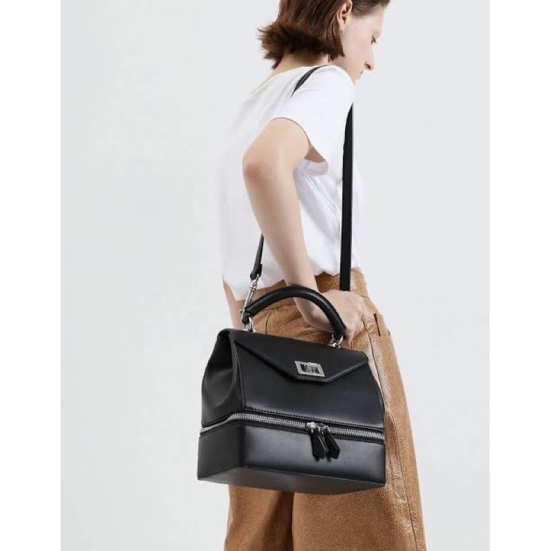 charles and keith two way zip