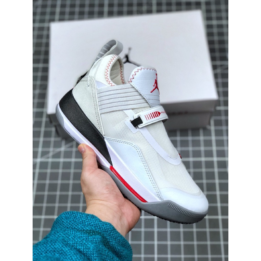 nike aj 33